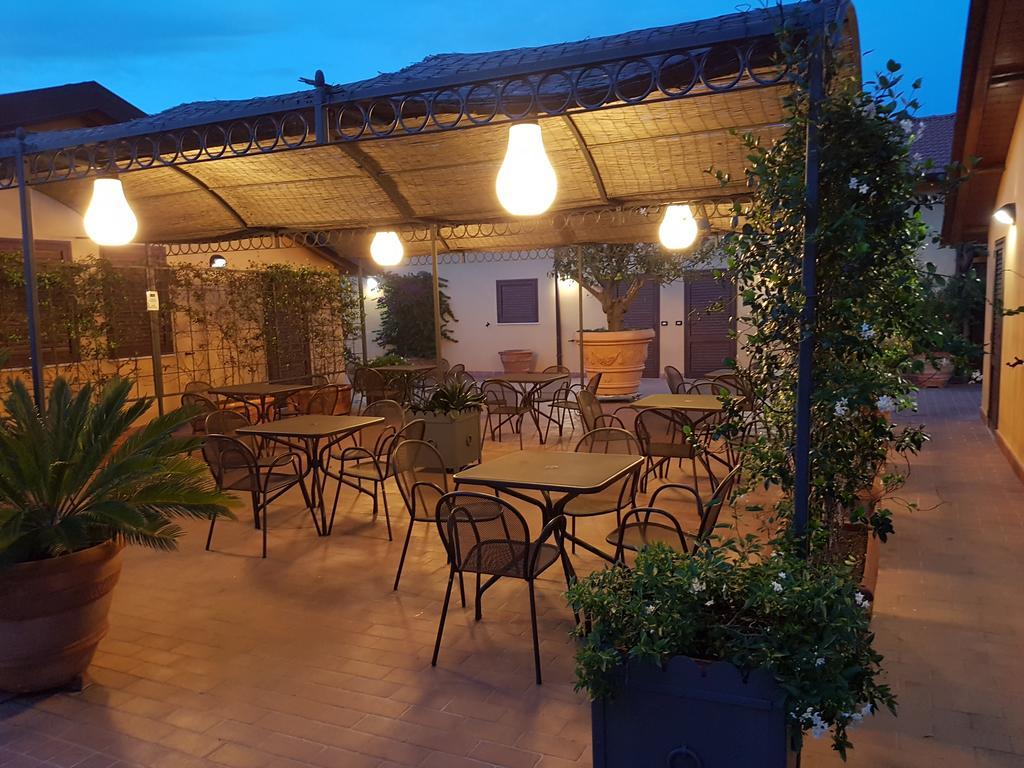 "La Terrazza Di Castiglione" Appartamenti Vacanza Castiglione della Pescaia Ngoại thất bức ảnh