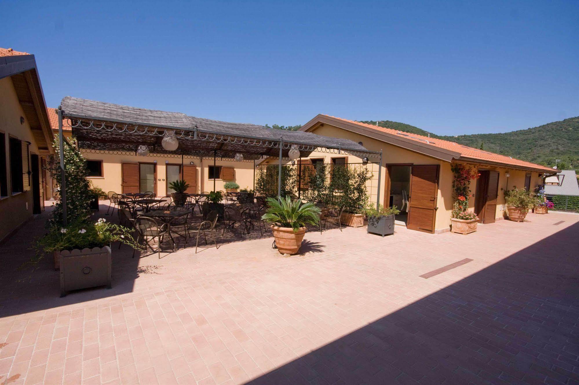 "La Terrazza Di Castiglione" Appartamenti Vacanza Castiglione della Pescaia Ngoại thất bức ảnh
