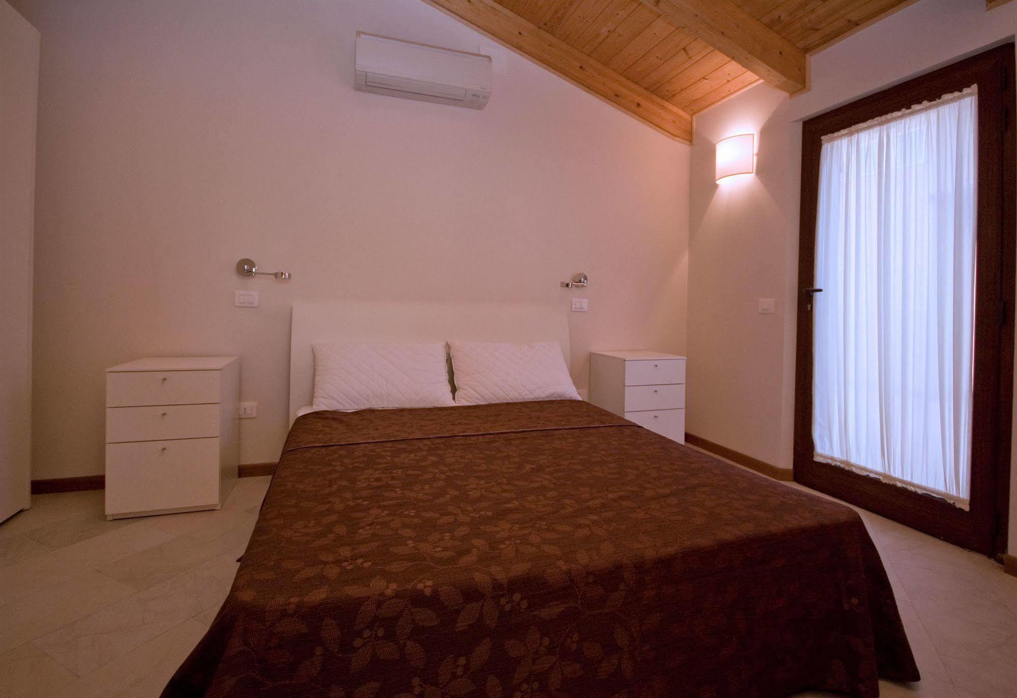 "La Terrazza Di Castiglione" Appartamenti Vacanza Castiglione della Pescaia Ngoại thất bức ảnh
